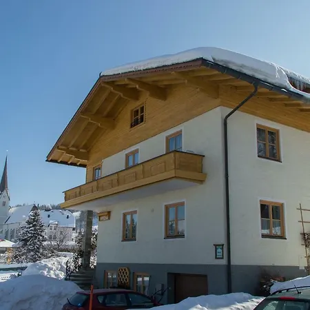 Haus Schwab Konukevi Lend