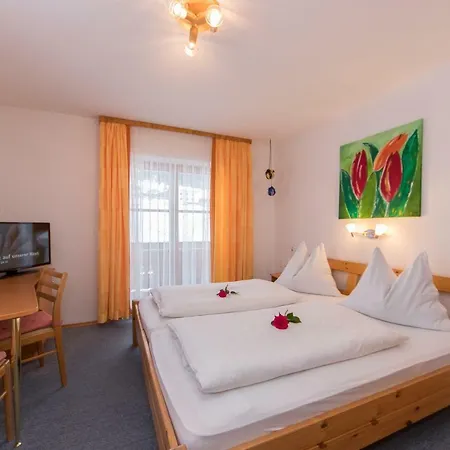 Guest house Haus Schwab Lend